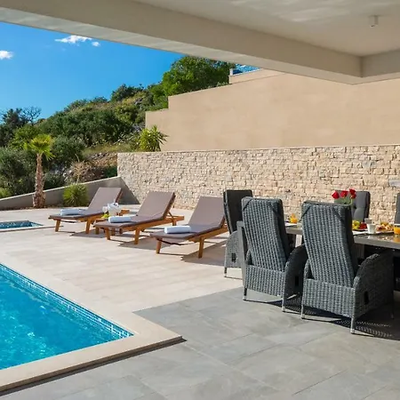 Pearl Villas Villa *