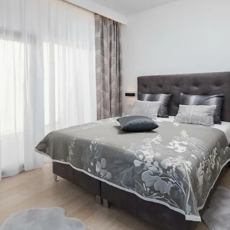 Villa Pearl Villas